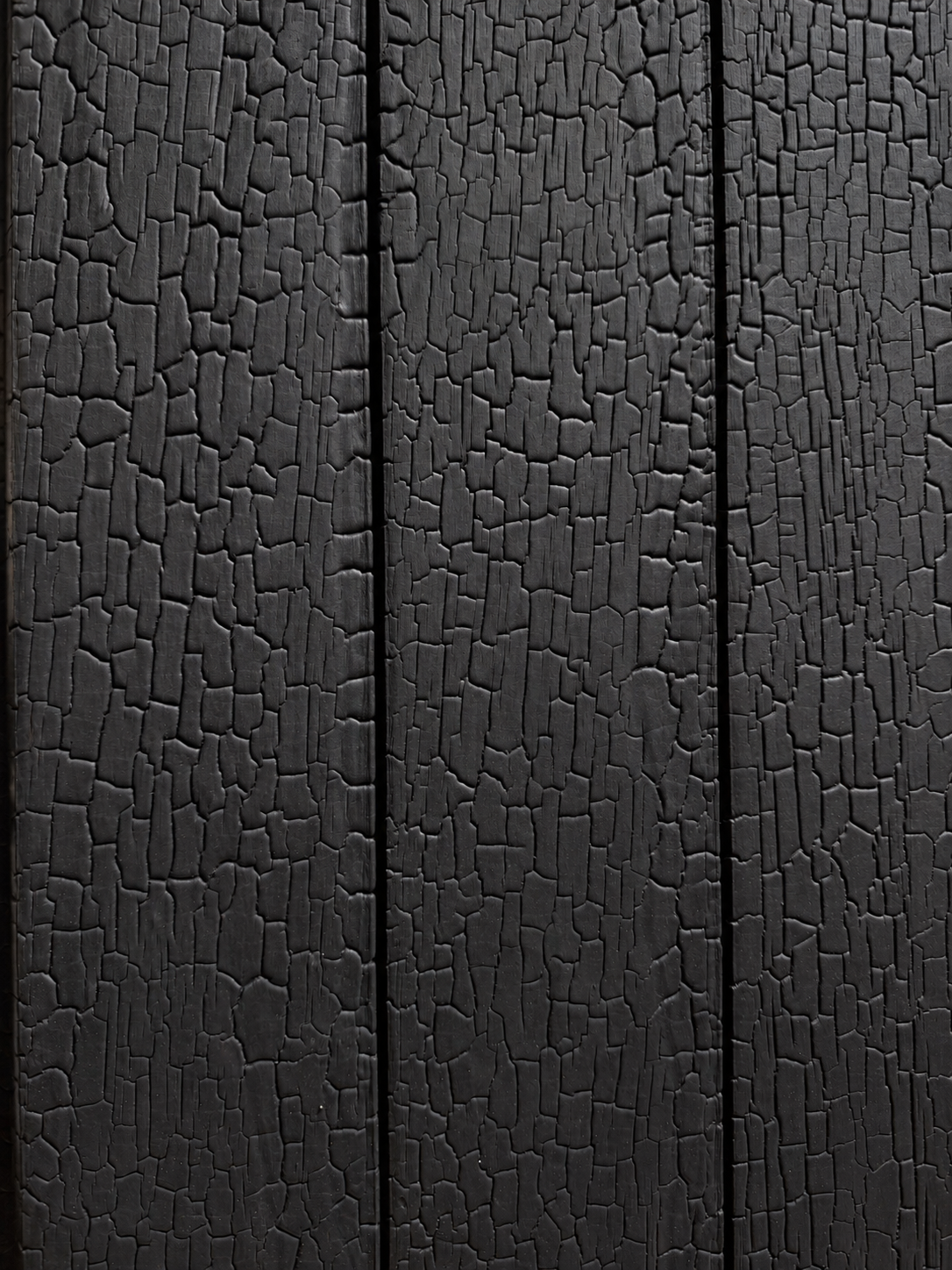 Accoya in KAEN Carbon deep-char finish